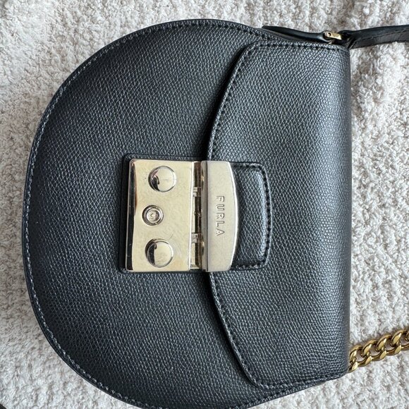 Furla Metropolis Leather Black Crossbody Bag Small Half-moon - Picture 3 of 10